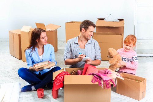Screen-reader friendly accessibility content for Ladbroke Grove moving services